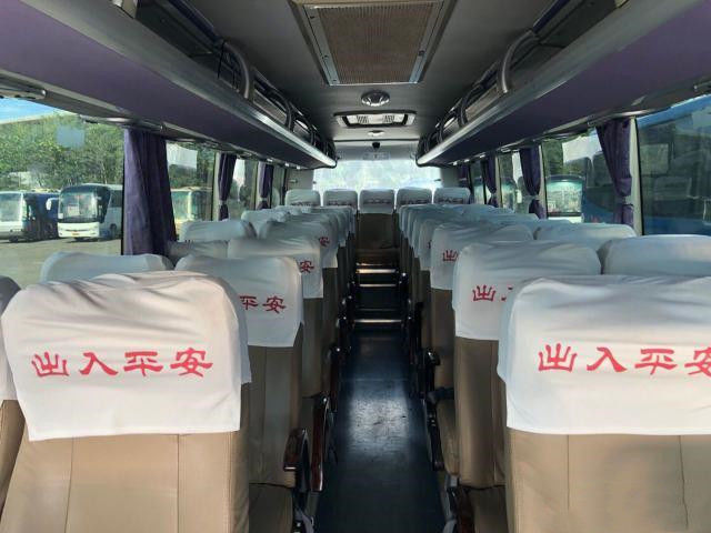 Bus Pelatih Bekas ZK6908 38 Kursi Kemudi Kiri Mesin Belakang Yuchai Chassis Baja Euro III Bus Yutong Bekas
