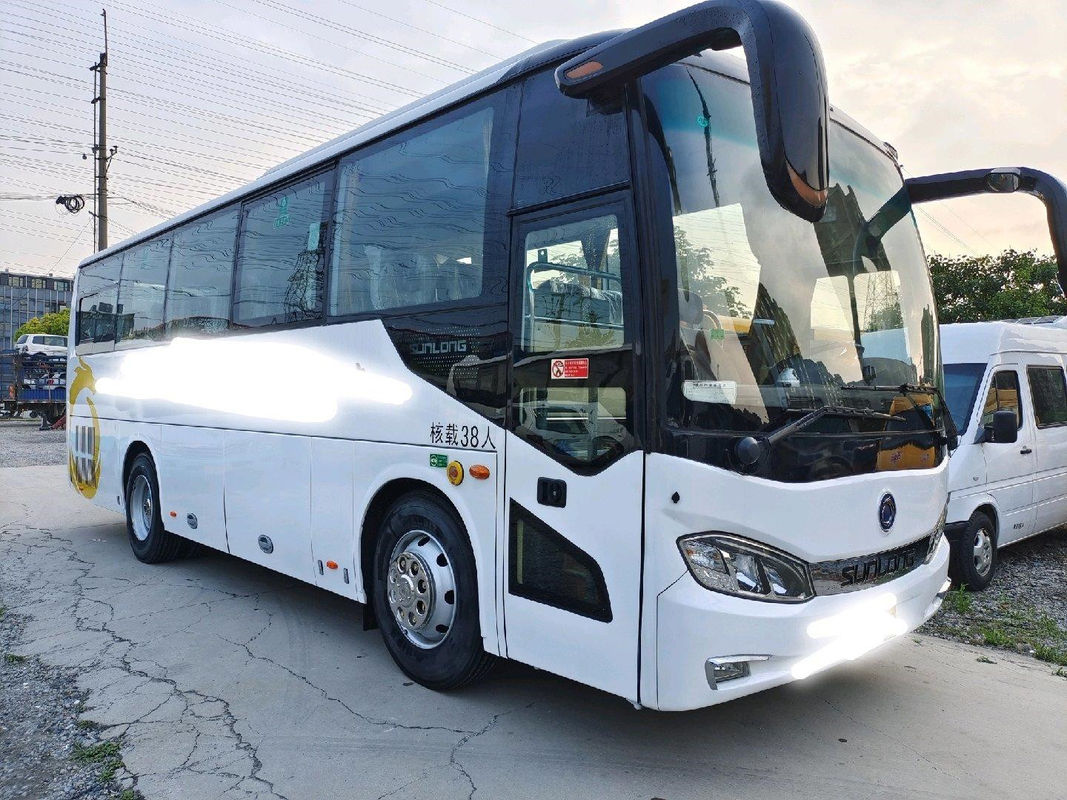 38 Kursi Bus Wisata Baru Sunlong Merek SLK6903 Sasis Airbag 2020 Euro6 Bus Pelatih Baru Kilometer Rendah Mesin Belakang Yuchai