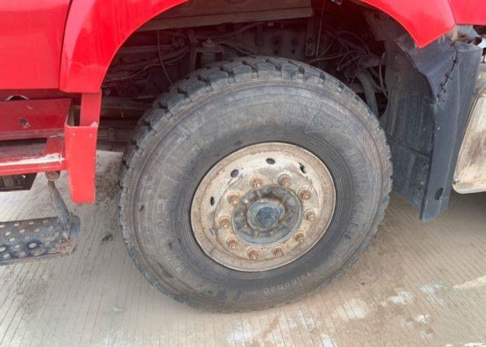 China Second Hand FAW J6P Heavy Truck 420 Horsepower 8X4 8.2m Dumper Truck CA5310ZLJP66K24L6T4AE5