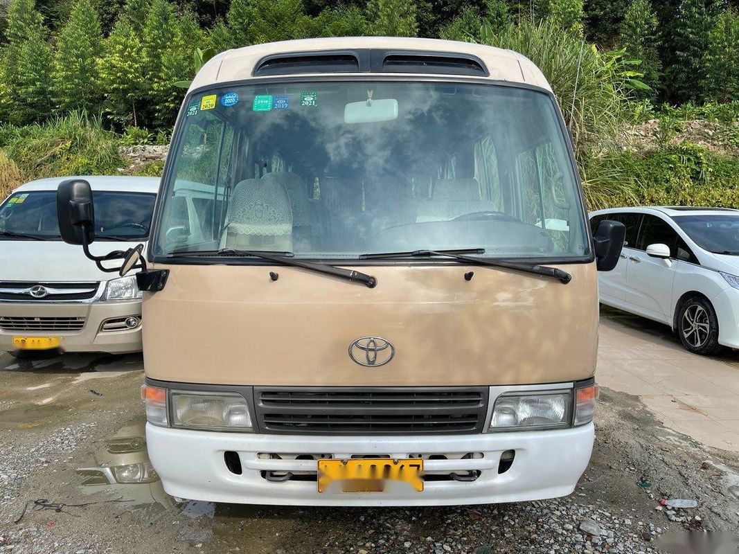 Bus Coaster Bekas Merek Toyota 23-30 Kursi 3RZ Mesin Toyota Bensin Bekas Mini Bus Kemudi Kiri