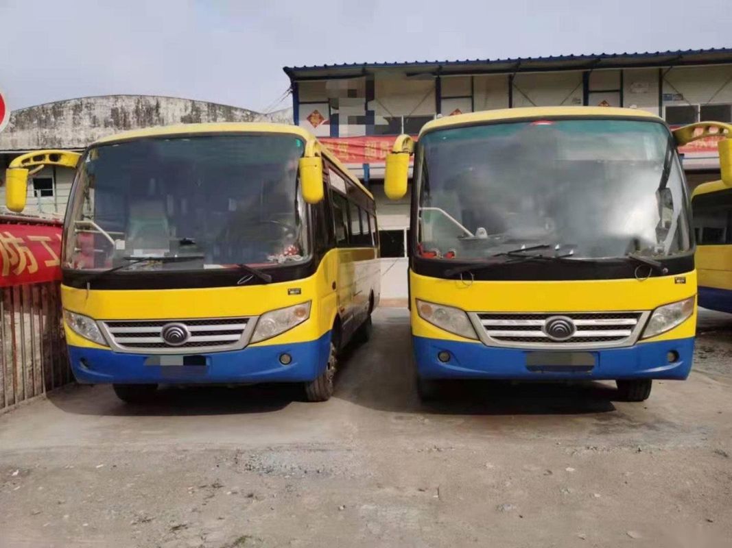 Digunakan Yutong Mini Bus ZK6720d Mesin Depan 95kw Yuchai Bus Penumpang Baik Euro IV 26 kursi
