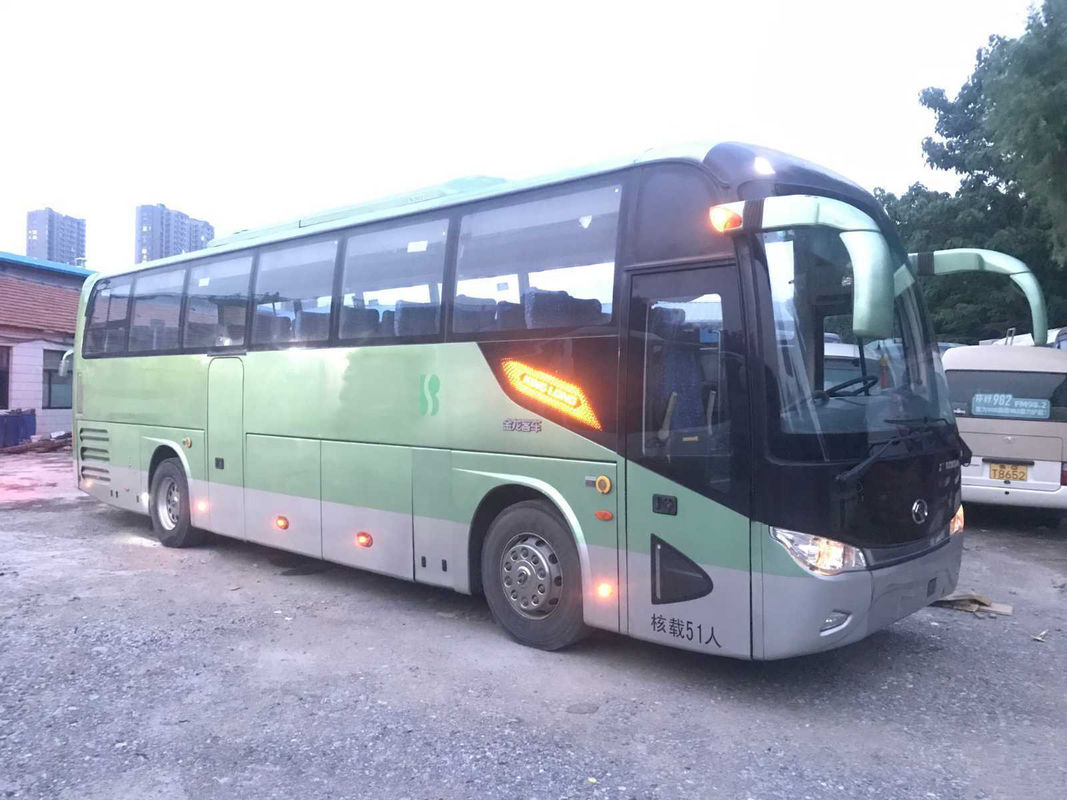 Bus Kinglong Pintu Ganda Digunakan Bus Pelatih 51 Kursi Sasis Airbag XMQ6113 Mesin Belakang Yuchai