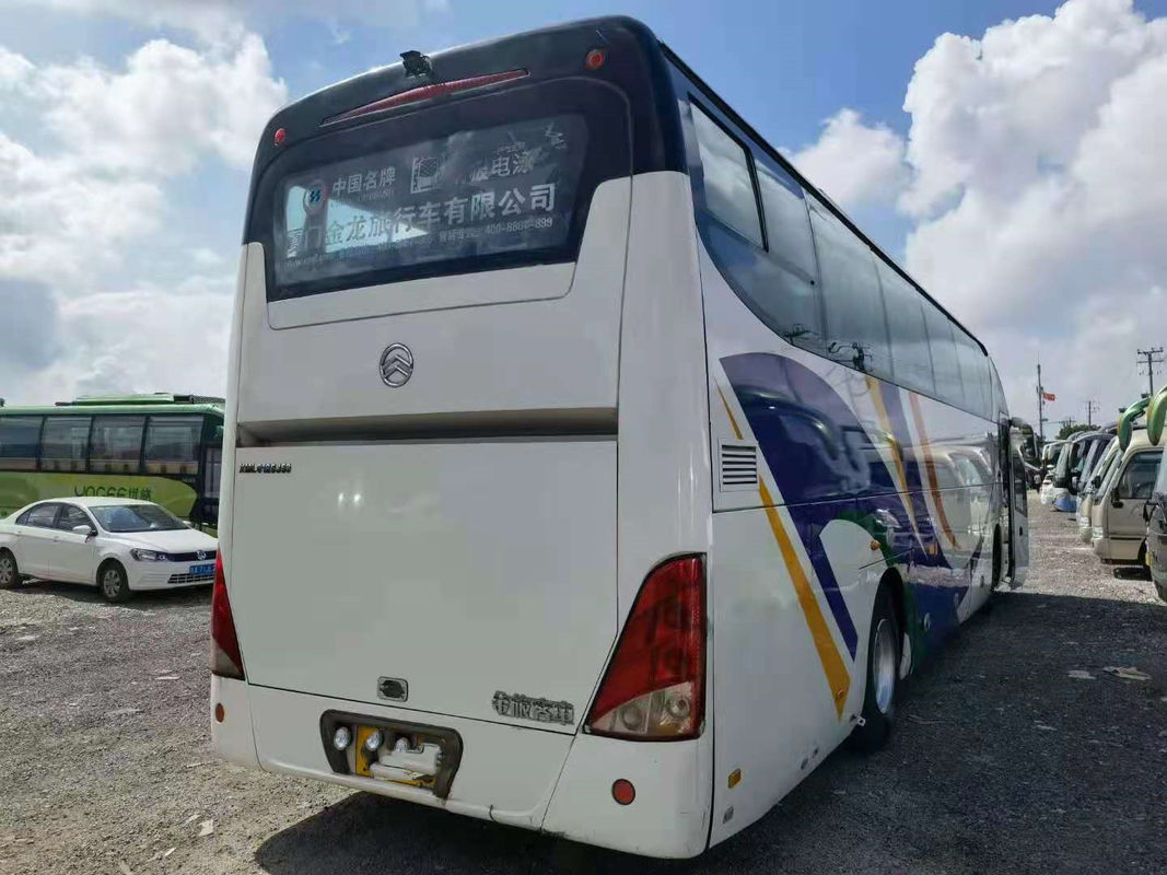 Bus Naga Emas Bekas XML6125 Bus Wisata Bekas 55 kursi Mesin Belakang Yuchai 127kw Euro IV Pintu Ganda