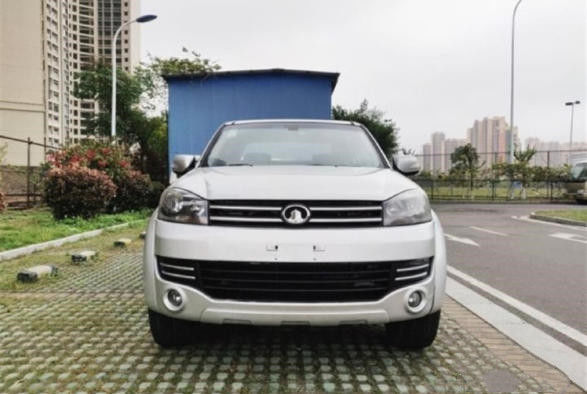 CHANGCHENG PICKUP Mesin Diesel 2.0T Mewah EU Vehiculos Versi GW4D20B 6MT China Pickup Truck untuk dijual