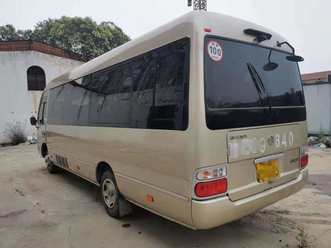 2019 Tahun 28 Kursi XML6729J15 Digunakan Golden Dragon Coaster Bus, Bus Coaster Mini Bus Bekas Dengan Mesin Hino Untuk Bisnis