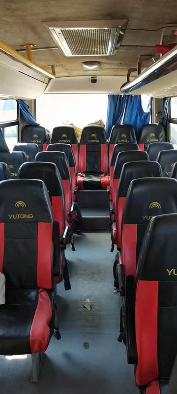 Minibus Bekas Dijual 19 Kursi Tahun Baru Bus Pendek Dijual Dekat Saya Bus Yutong Bekas ZK6729D Pelatih Mesin Depan