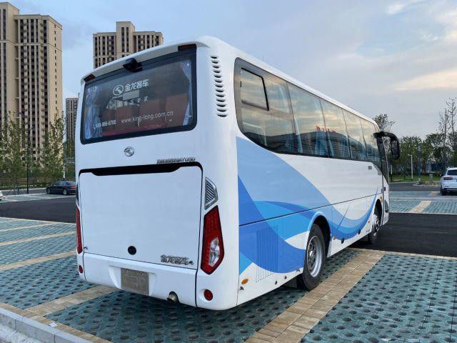 Bus Pelatih Bekas Kinglong Bekas 36 Kursi Manual Bus Penggerak Tangan Kiri Merek XMQ6829