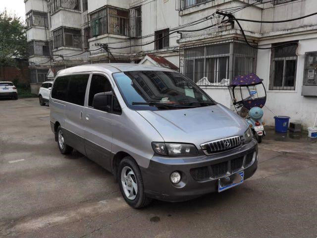 Kendaraan Bekas Merek Jianghuai Kualitas Tinggi HFC6518 Buatan China 7 Kursi Mobil Mini