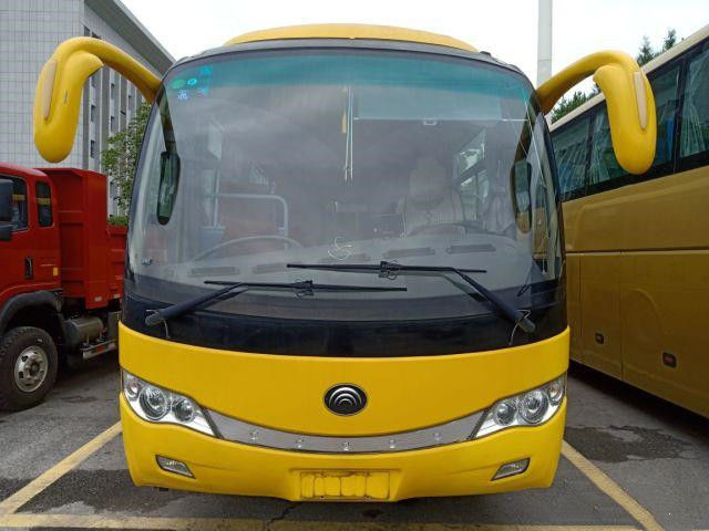 Bus Diesel Bekas Yutong 39 Kursi Bus Manual Bekas Drive Tangan Kiri Bus Penumpang Bekas Untuk Afrika