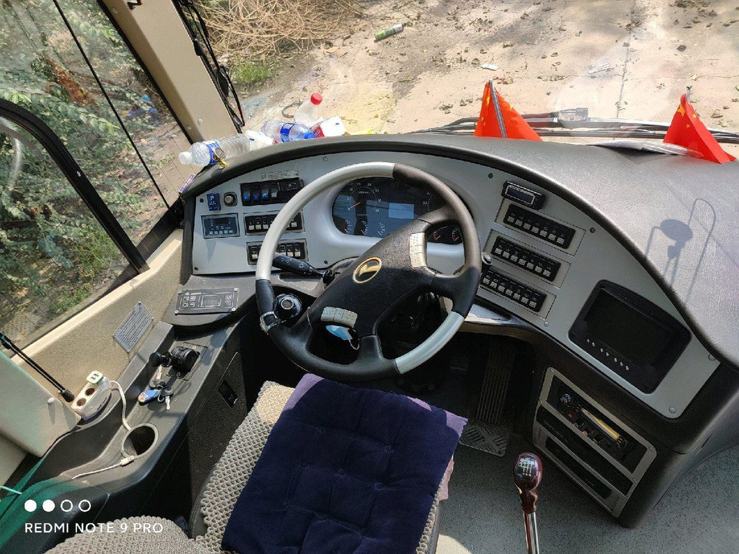 Kinglong 55 Seats Leaf Spring Suspension XMQ6126 Digunakan Bus Pelatih Penumpang Kota Antar-Jemput Untuk Dijual