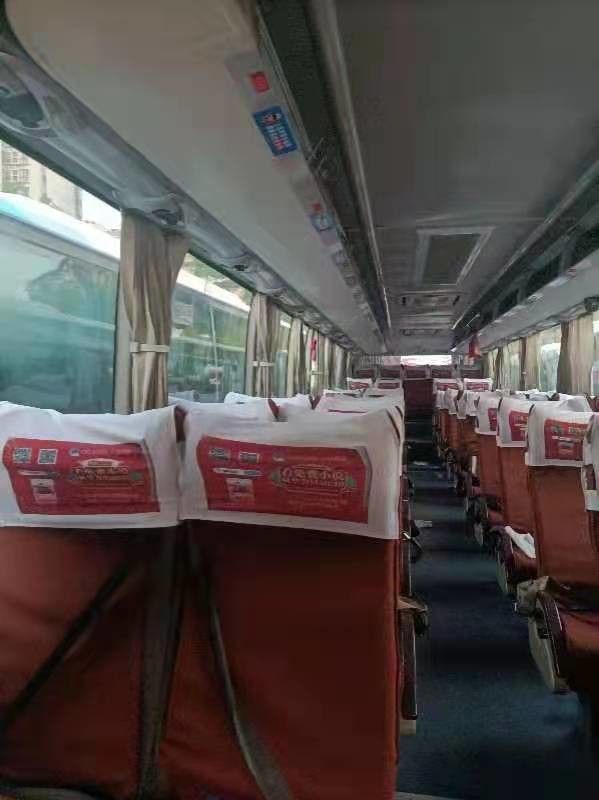 49 Kursi Bus Bekas Bus Yutong Bekas ZK6122HQ Bus Pelatih Bekas Penggerak Tangan Kiri Dengan AC