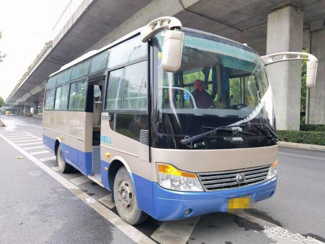 Tahun 2014 30 Kursi Bekas Bus Bekas Yutong Bus ZK6752D Dengan Mesin Depan Bus Pelatih Bekas Untuk Pariwisata