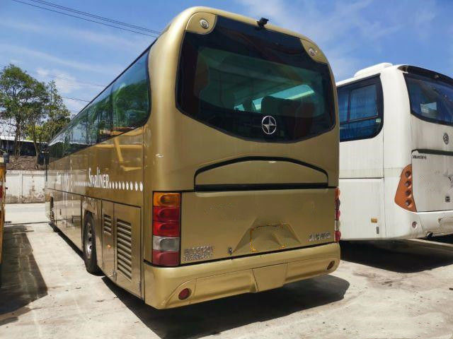 Bus Tamasya Mesin Weichai Belakang Pintu Ganda Merek Beifang Bus Wisata Bekas BJF6120