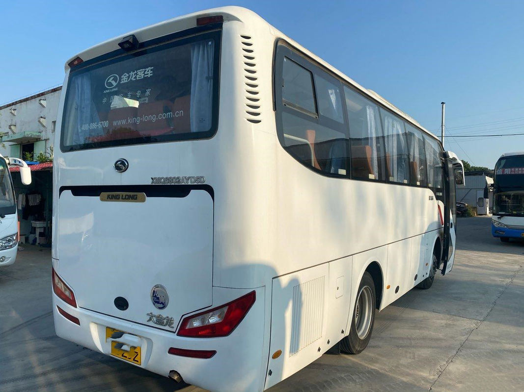 Bus Wisata Bekas Kinglong XMQ6802 Bus Bekas 34 Kursi Mesin Yuchai Euro 5 Sasis Baja Berkualitas Tinggi