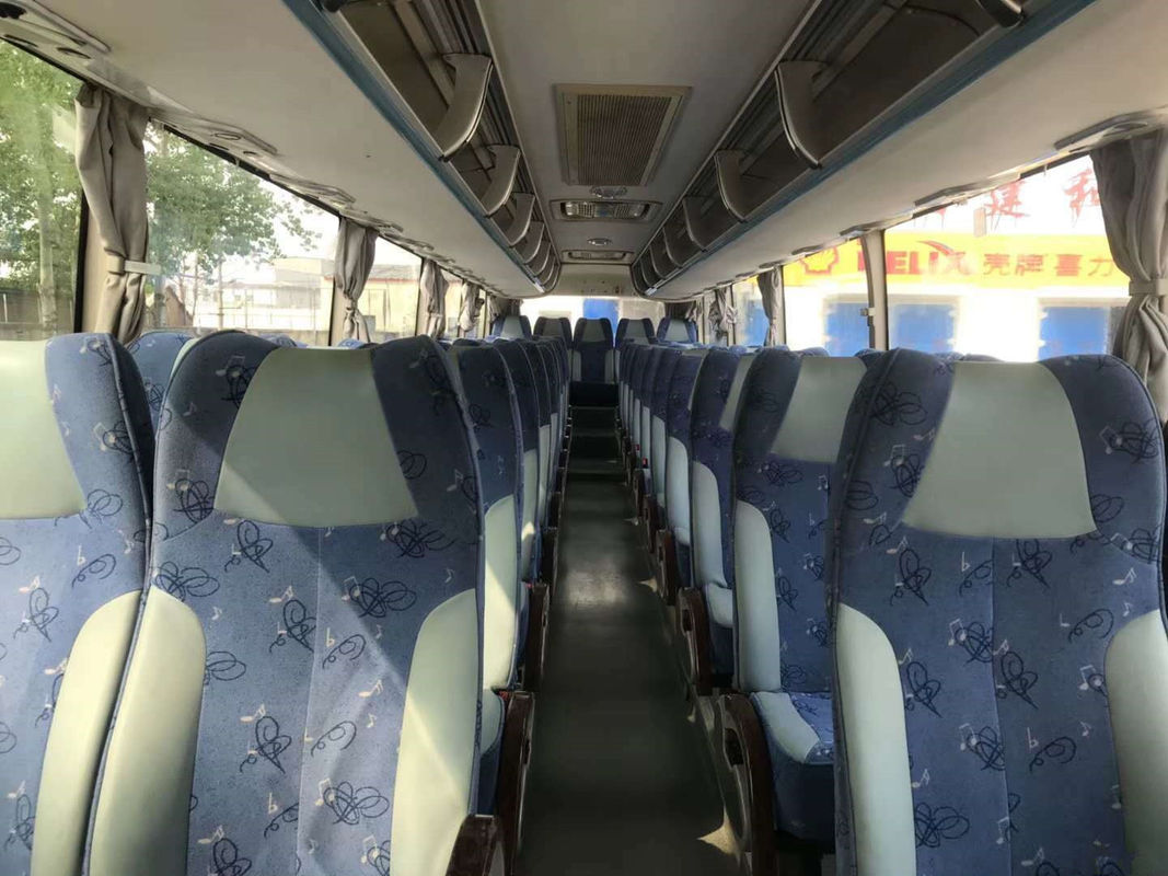 2011 Tahun 51 Kursi LHD Steering Digunakan YUTONG Bus ZK6120 Digunakan Coach Bus Mesin Diesel