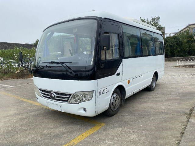 Yutong Mini Bus ZK6609D Kinglong Bus Parts 19 Kursi Mesin Yuchai Harga Daewoo Bus Kondisi Baik