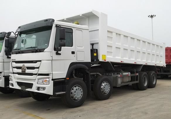 Merek Baru HOWO 8x4 371HP 25CBM Dump Truck Untuk Transportasi Pertambangan