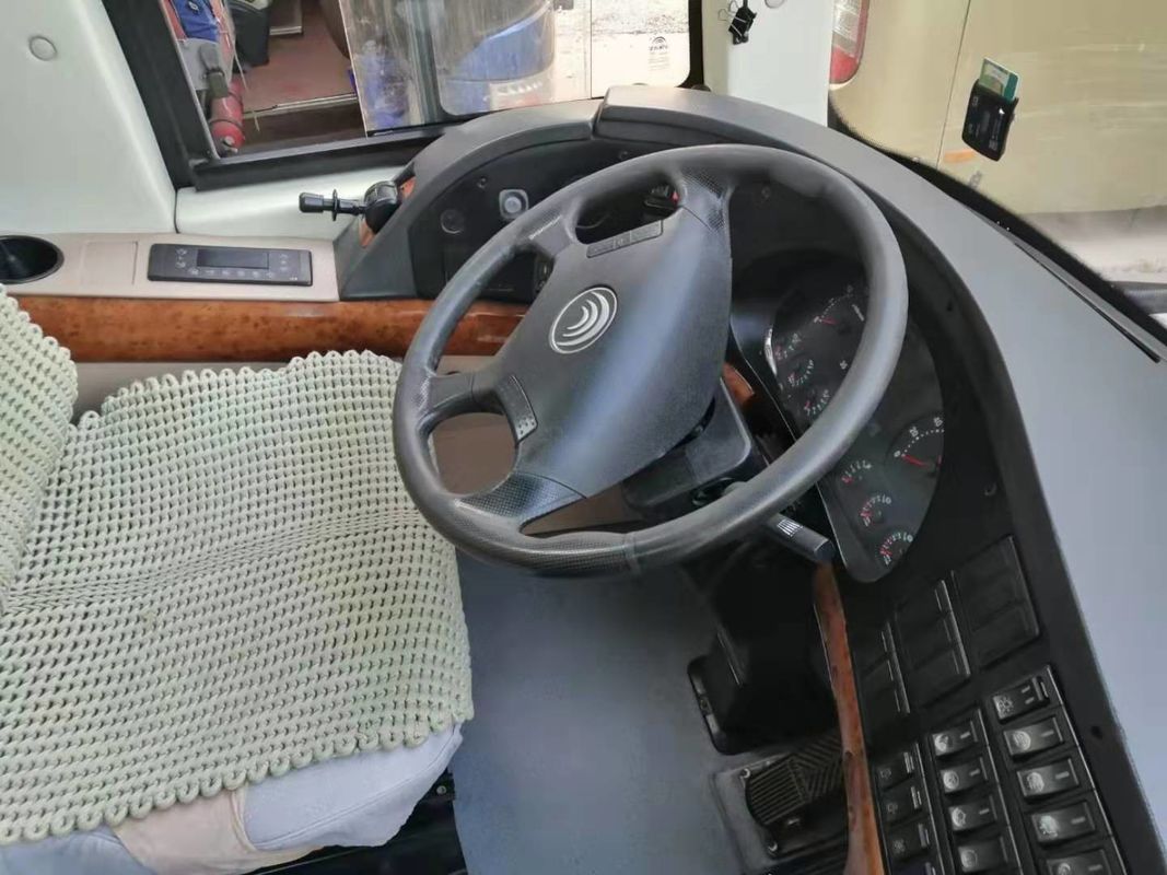 Bus Yutong Bekas ZK6122 Tahun 2019 Bus Yutong Bekas Hampir Baru Di Kemudi LHD