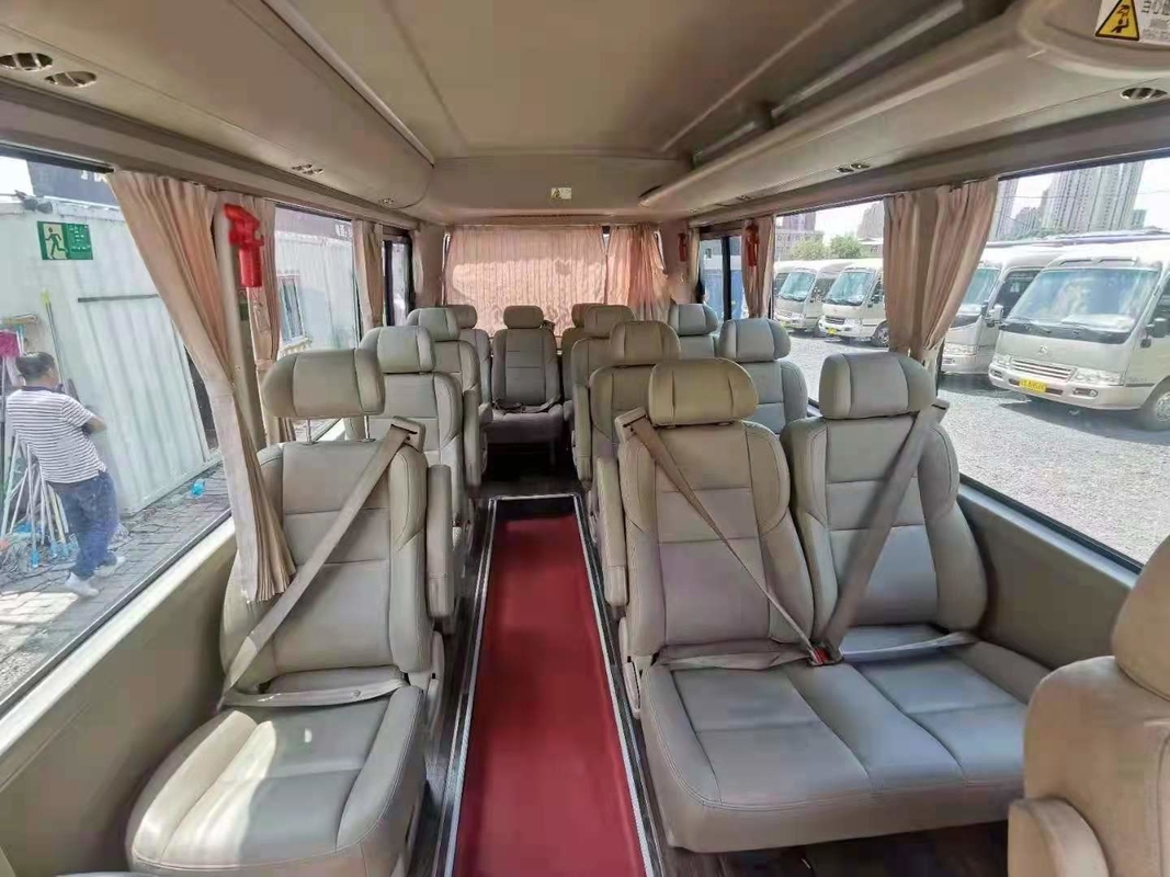 2018 Tahun 14 Kursi Bus Yutong Bekas CL6 Mesin Diesel Mini Bus Bekas Dengan Kursi Mewah