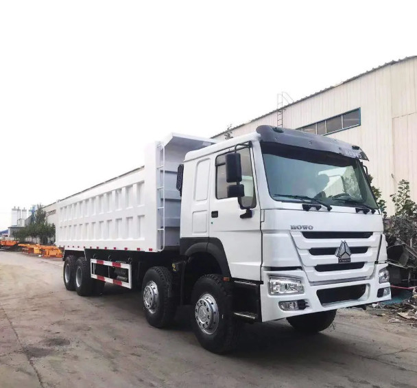 Digunakan Multi Warna Howo Drump Truck 8x4 Drive Mode Sinotruk Howo 375Hp Tipper Truck