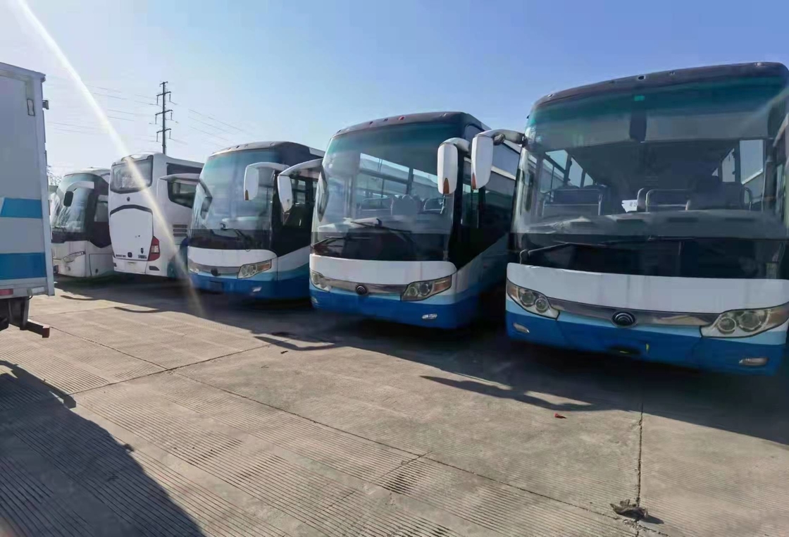 Tahun 2012 67 Kursi Bus Yutong Bekas ZK6127 Bus Bekas Bus Pelatih Mesin Diesel LHD Dalam Kondisi Baik