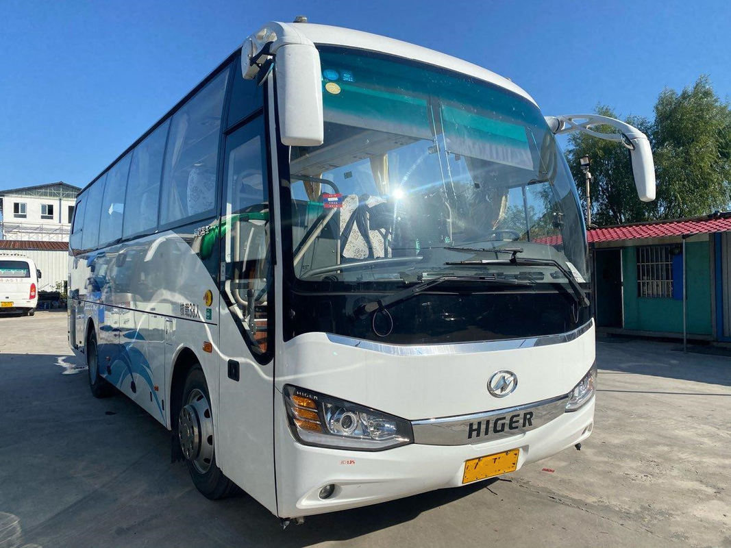 KLQ6882 Digunakan Bus Pelatih Perjalanan Jauh 50 Kursi RHD Digunakan Mesin Depan Bus Yutong