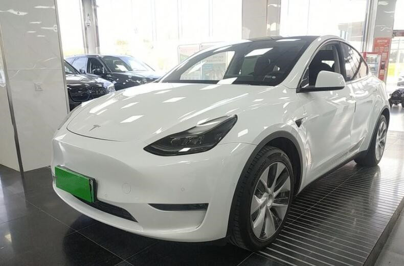 Mobil Listrik Dengan Mobil Listrik Kecepatan Rendah Dilengkapi Dengan Motor 72V 3.5KW