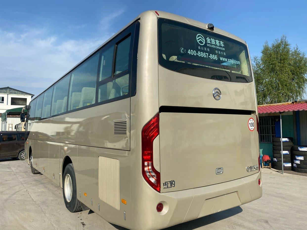 Golden Dragon Bus Coach XML6113 Vip Luxury Bus 49 Kursi Penutup Kursi Bus Penumpang