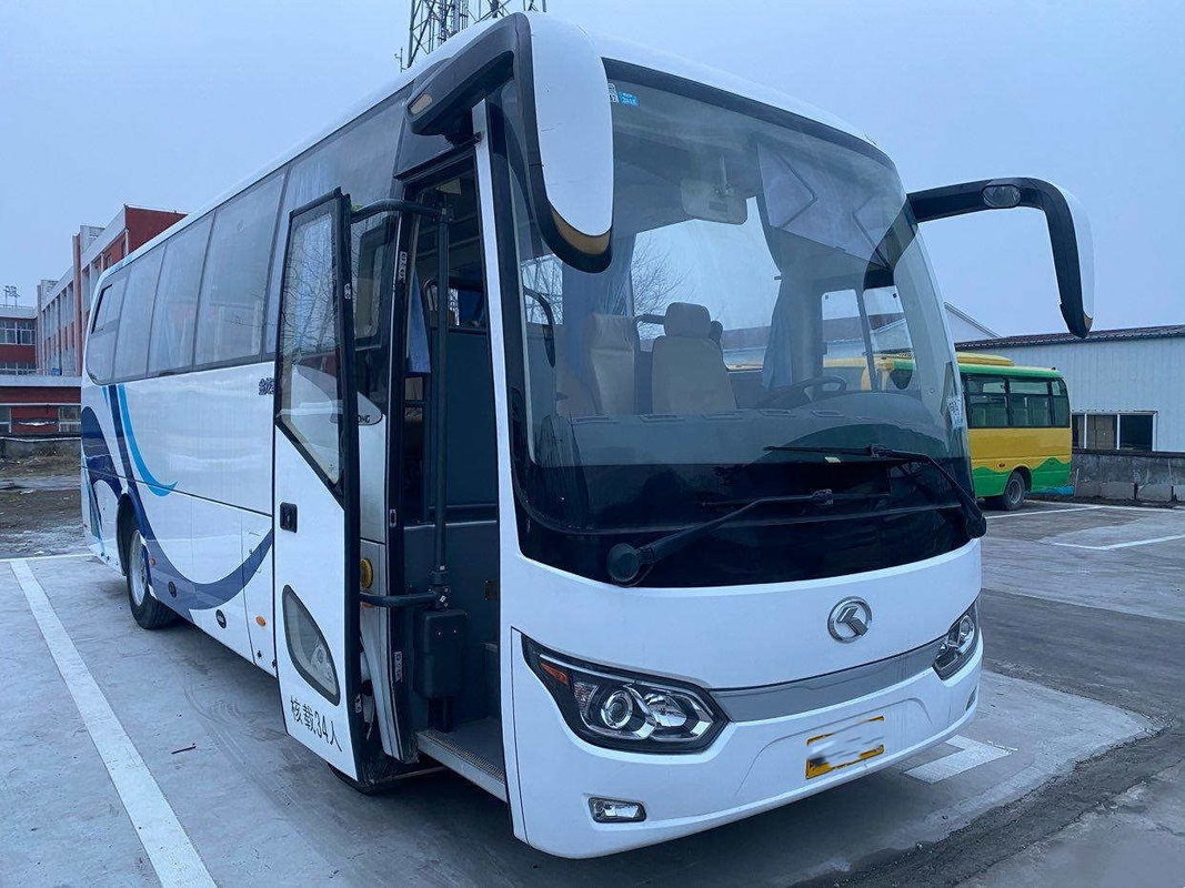 Bus Jarak Jauh XMQ6829 Bus Pelatih Kinglong Bekas 34 Kursi Bus Bekas Dijual di UEA