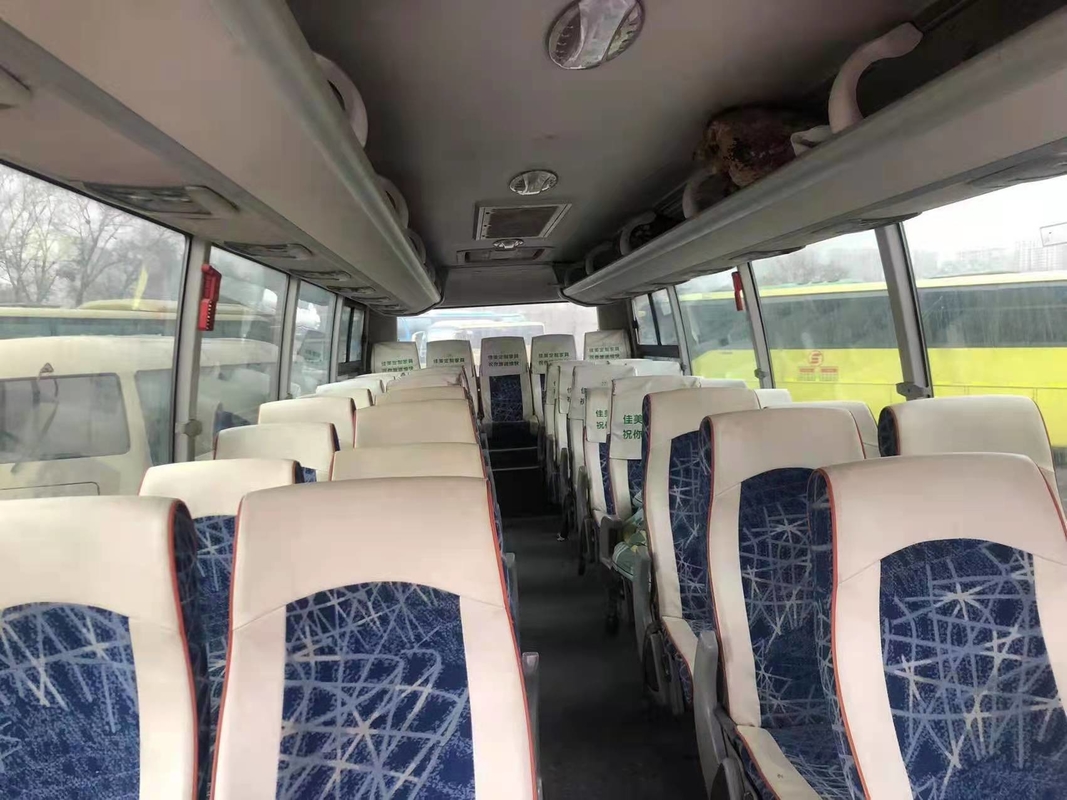 Bus Pelatih Penumpang Yutong ZK6127 Bekas 206kw 100km / H Mesin Belakang Penggerak Tangan Kiri