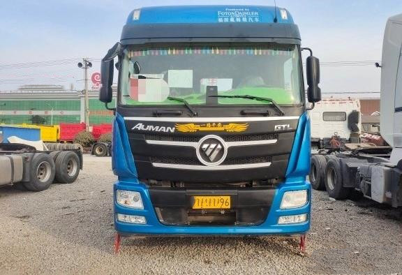 Ouman GRL 6 * 4 Truk Traktor Bekas 470HP Traktor Trailer Bekas Diesel