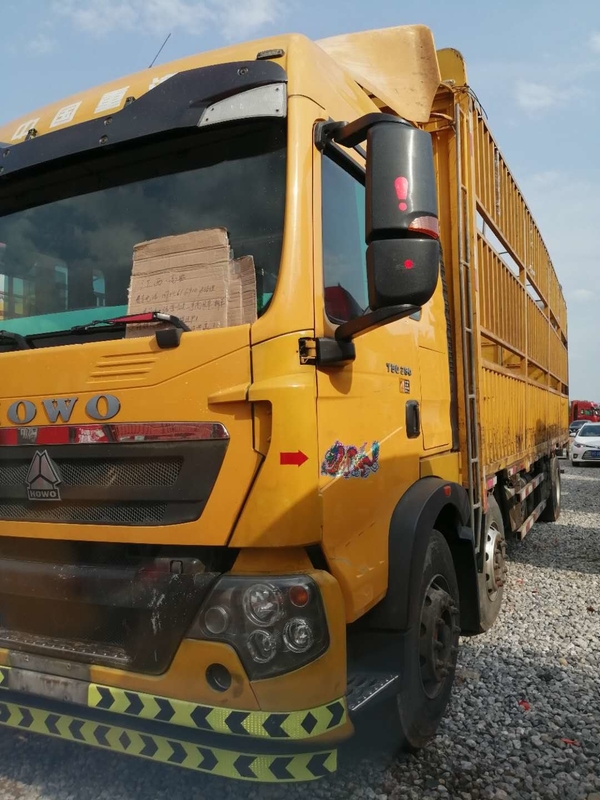 280HP Baris Tunggal Truk Dump Kargo Bekas 6 * 2 T5G Second Hand Light Truck
