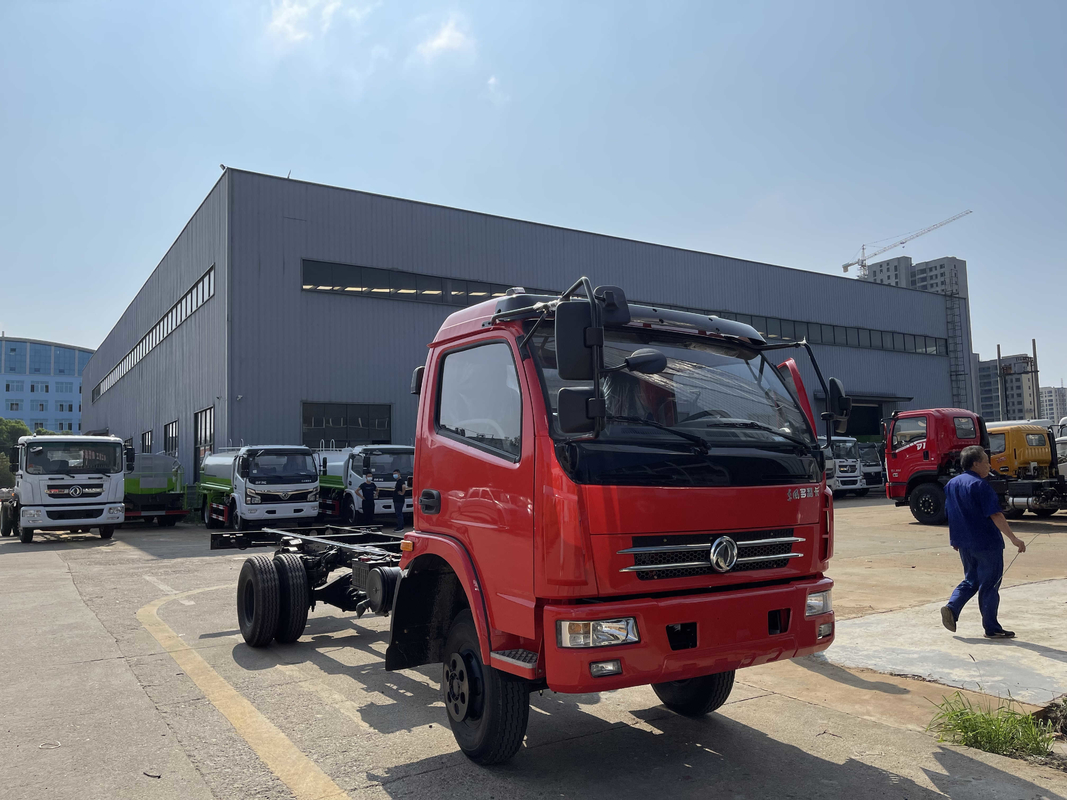DF 4 * 4 Chassis 3.2 T Bekas Truk Traktor Bekas 140hp Sasis Penggerak Empat Roda