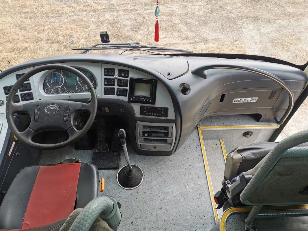 YUTONG Bekas Bus Wisata Jarak Jauh Bekas LHD Diesel Coach Bus Bekas Bus Penumpang Perkotaan