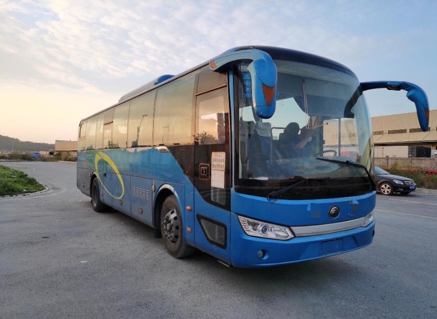 Bus Tamasya Jarak Jauh Yutong Bekas Bus Pelatih Antarkota Bekas Bus Diesel Bekas Penumpang