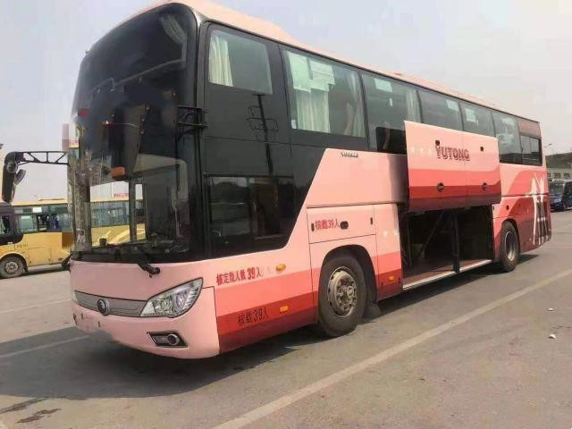 Angkutan Umum Perkotaan Bus Yutong Bekas Tamasya Bus Bus Tur Bekas LHD Diesel EURO V Bus Bekas