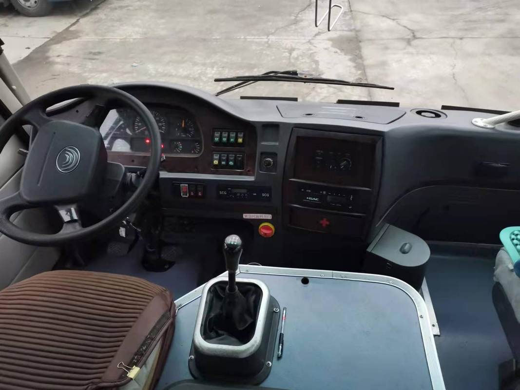 Yutong Bus Penumpang Kota Bekas 118 Kw Diesel LHD Urban 31 Kursi Bus Tur Bekas