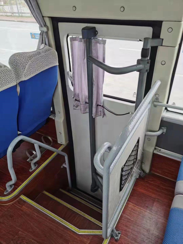 Yutong Digunakan Transportasi Kendaraan Putih Digunakan Diesel Jarak Jauh 50 Kursi Digunakan Bus Pelatih
