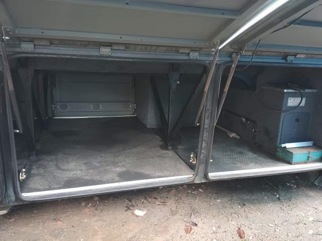 Kendaraan Angkutan Umum Bekas Bus Wisata LHD Diesel Bekas Bus Bus Antar Kota Penumpang Bekas