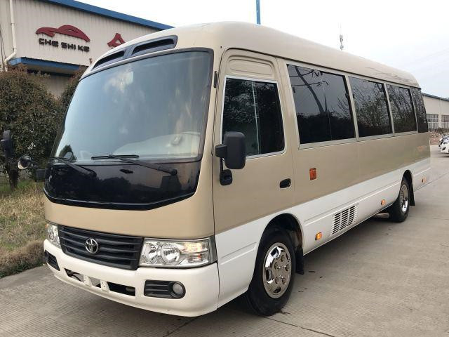 Bus Bensin 3TR Toyota Coaster Bus Bekas Bekas Menggunakan 23 Kursi Mini Bus di Tahun 2013 Penggunaan