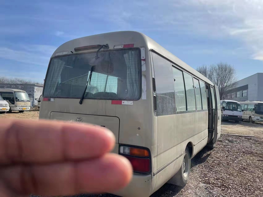 Jepang Toyota Coaster Bus Bensin Mini Bus Digunakan Untuk Afrika Barat 23-30 kursi