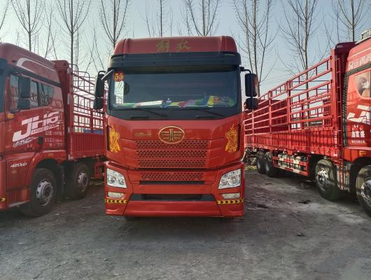 FAW Digunakan Truk Kargo 8x4 18 Ton Dengan 12roda Digunakan Untuk Penggunaan Kargo Dalam Kondisi Baik