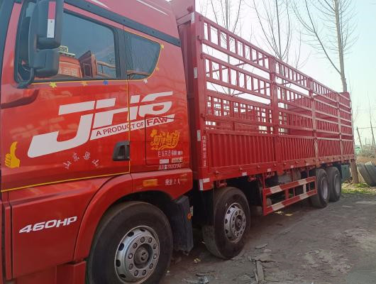 FAW Digunakan Truk Kargo 8x4 18 Ton Dengan 12roda Digunakan Untuk Penggunaan Kargo Dalam Kondisi Baik