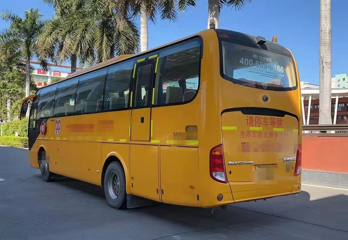 bus pelatih bekas mesin cummins untuk bus yutong 2014 tahun ZK6107 60 Kursi bus yutong untuk Dijual