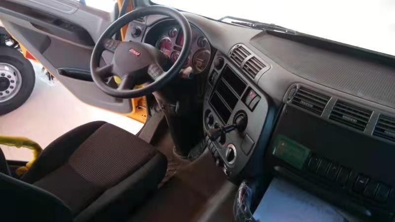 60 ton bekas dump truck GINAF 10*6 bekas truk untuk dijual