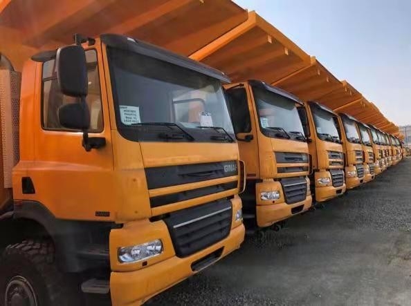 60 ton bekas dump truck GINAF 10*6 bekas truk untuk dijual