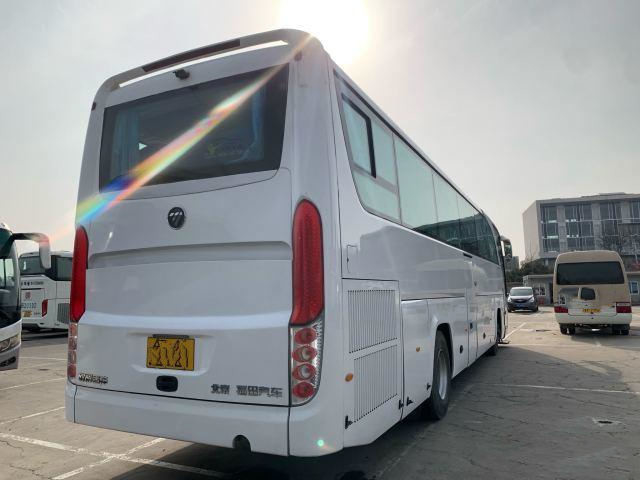Foton Bus Bekas Coach BJ6120 Bekas Yutong Bus 50seats 2018 Yuchai 330hp Dua Pintu