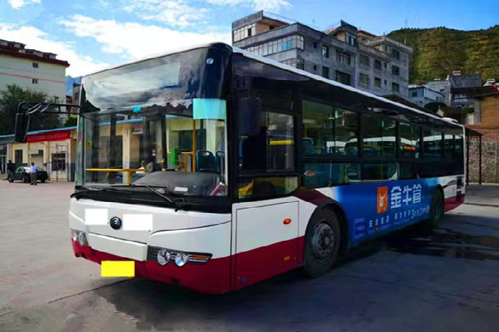 32/92 Kursi Bekas Yutong Bus Zk6105 Bus Kota Bekas Untuk Transportasi Umum Mesin Diesel