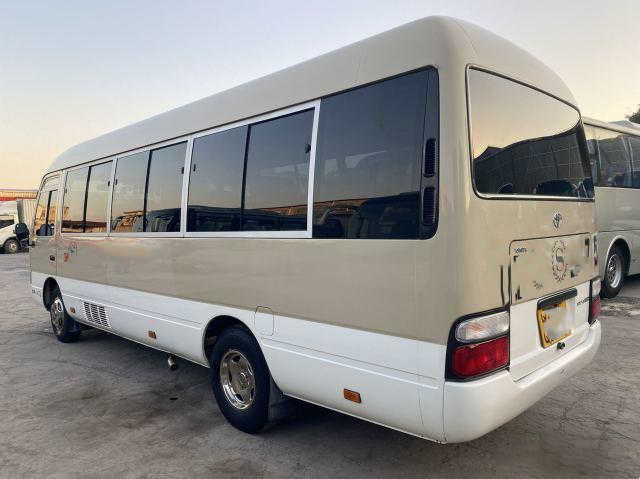 Toyota Coaster Mini Bus 23 kursi 2.7L Manual Gearbox 2TR Coaster Bus Euro III