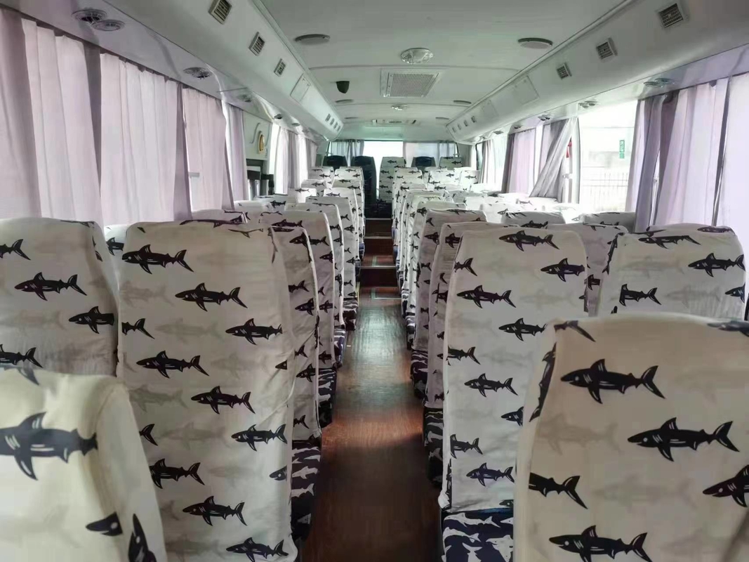 60 Kursi Digunakan Yutong ZK6115 Digunakan Bus Pelatih Mesin Yuchai LHD Untuk Transportasi